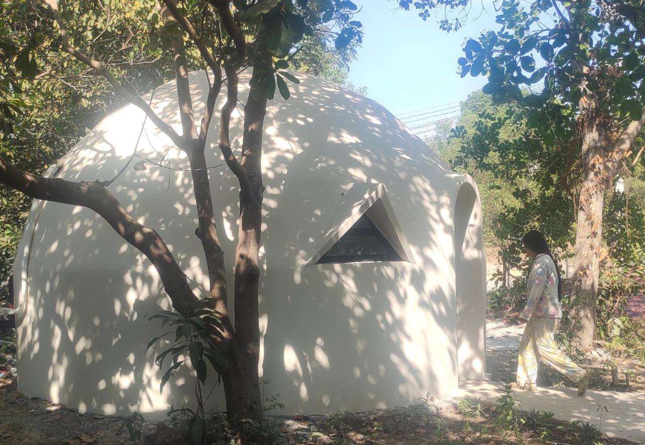 Done Right Hostel Phumi Chrouy Svay Buitenkant foto